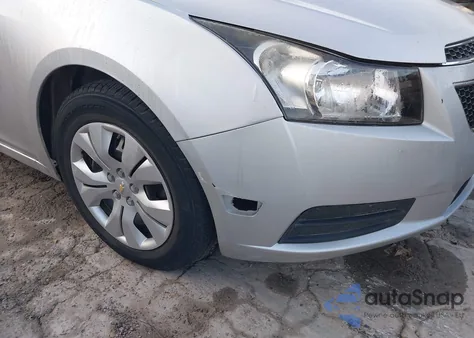 2012 Chevrolet Cruze Ls z USA, uszkodzony, nr VIN 1G1PC5SH3C7381675